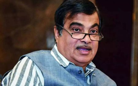 Maintain clean public toilets at pumps or face action: Union minister Nitin Gadkari