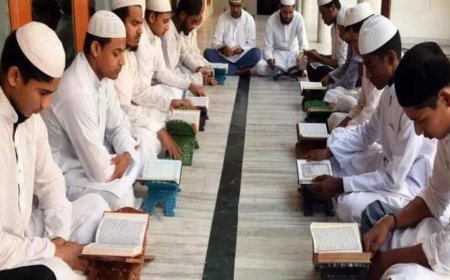 Aid to minority body & salaries of madrassa teachers increased by Maharashtra cabinet