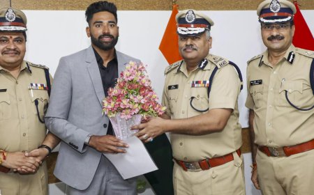 Fast-bowler Mohammed Siraj takes charge as DSP in Telangana