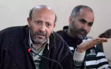 'Omar Abdullah stand on swearing-in will delay J&K's statehood': Engineer Rashid