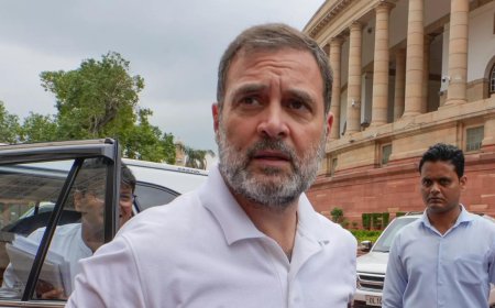 Rahul Gandhi attacks government after death of 2 Agniveers