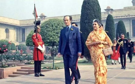 Why the Trudeaus have had difficult relations with India