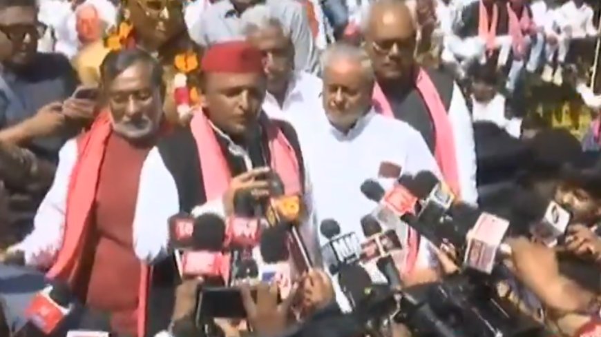 'Samajwadis stopped from paying tribute': Akhilesh urges Bihar CM Nitish to exit NDA; JDU questions SP chief's JP values
