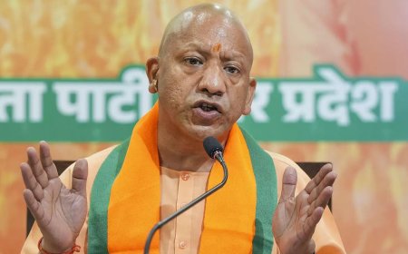 'Alamgir Alam looted Jharkhand's people': UP CM Yogi Adityanath compares JMM leader with Aurangzeb