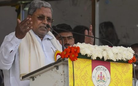 Lokayukta quizzes Sidda in MUDA case for 2 hrs, BJP calls it 'scripted'