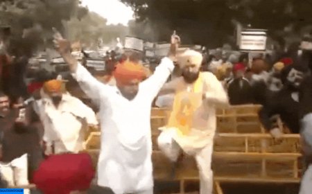 'True Sikh can never be a Khalistani': Hindu Sikh Global Forum stages protest outside High Commission of Canada against attacks on Hindu temples