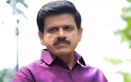 Kerala BJP leader Sandeep Varier joins Congress
