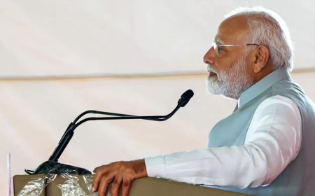 PM Modi lauds Bodos for farewell to arms