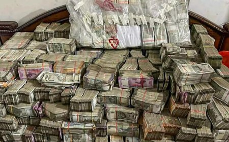 Value of seizures in Maharashtra, Jharkhand polls, bypolls breach Rs 1k-crore mark