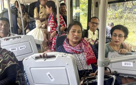 File FIRs against JMM, BJP for press meet during silence period, says Jharkhand CEO