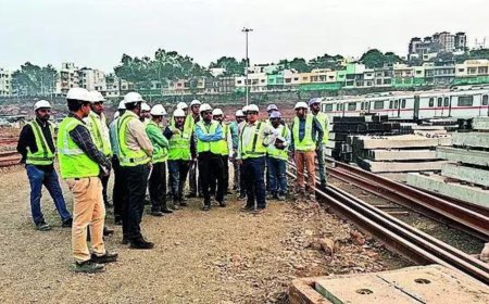SC: Divert traffic via green land for metro work