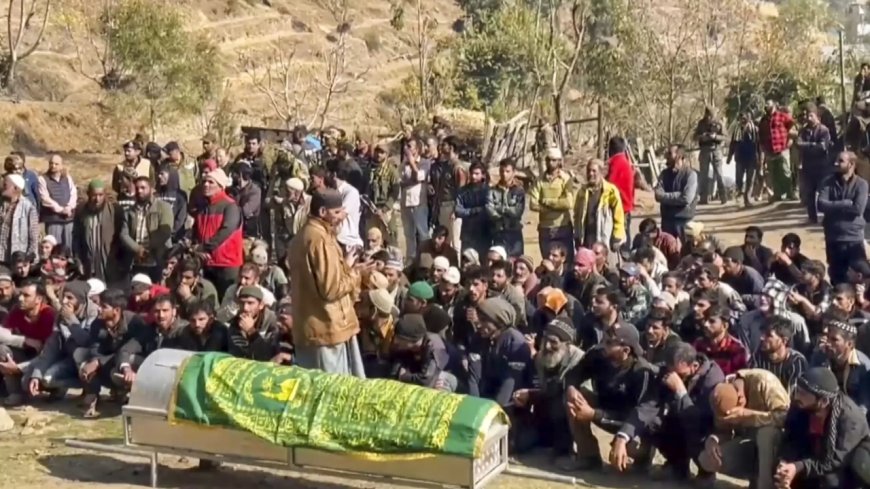 Amid anti-Pak slogans, farewell to slain VDGs in J&K’s Kishtwar