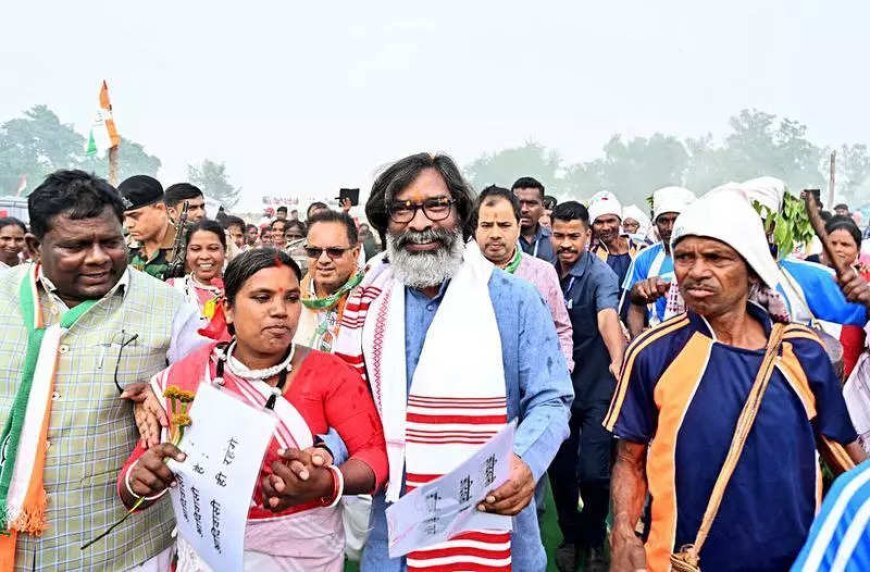 A day before poll, state govt releases aid for women