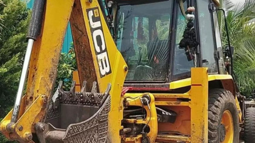 Over 100 writers slam JCB literature prize's 'hypocrisy' over bulldozer demolitions