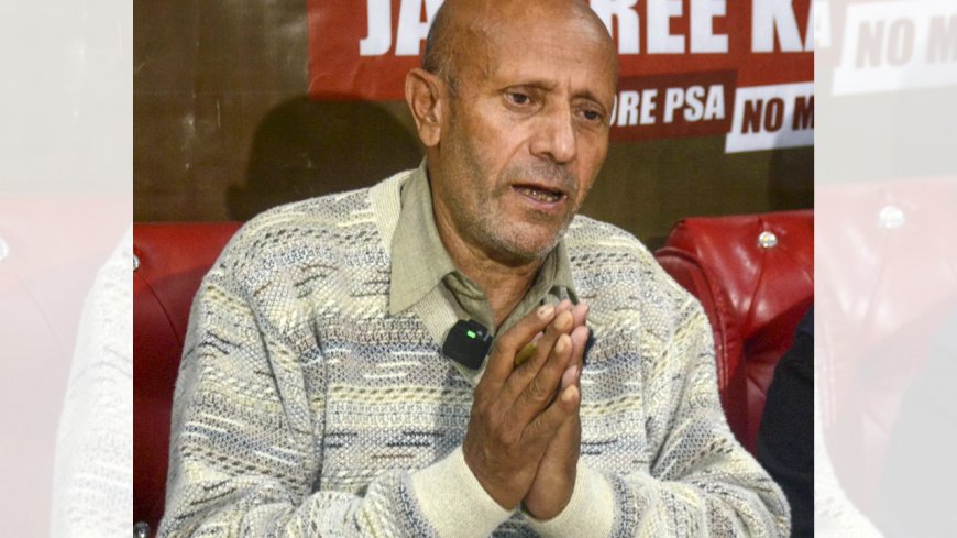 'With folded hands': Jailed J&K MP Engineer Rashid pleads for bail to attend Parliament session