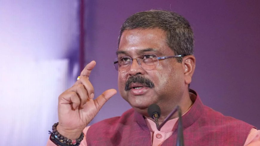 'Not EVMs but Cong's mentality is the problem,' says Dharmendra Pradhan