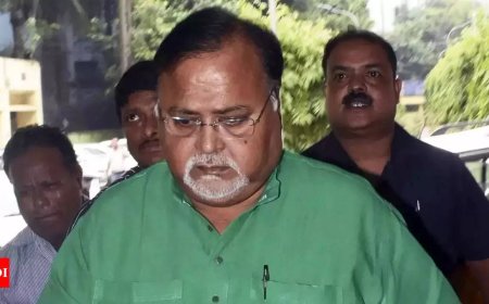 On face of it, you are corrupt, SC tells former TMC minister