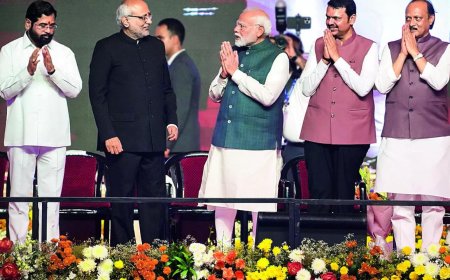 Maharashtra CM oath ceremony: Multistarrer premiere in Mumbai for Mahayuti-2