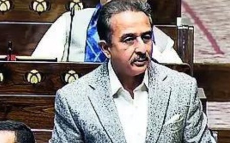 Protest lodged with Pakistan for insult to Bhagat Singh: Government