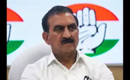 'Jungli murga' on dinner menu lands Himachal CM in a soup