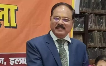 Allahabad HC Judge Shekhar Kumar Yadav appears before SC collegium over his remarks on UCC at VHP event