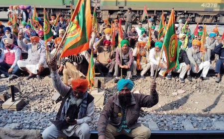 Court doors always open to suggestion, demand: SC after Punjab says farmers refusing talks