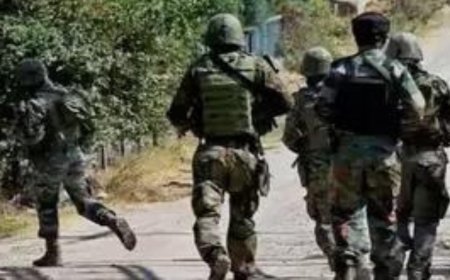 Encounter breaks out between security forces and terrorists in J&K's Kulgam
