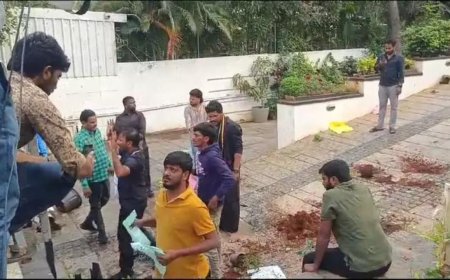 2 PhD students among those who entered Allu Arjun's house