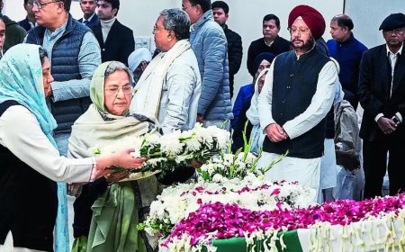 SAD, AAP join Congress in seeking memorial for lone Sikh PM Manmohan Singh