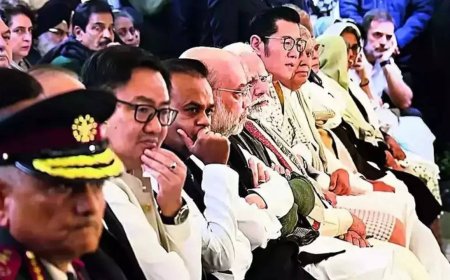 'Baseless allegations': BJP hits back at Congress over 'disrespect to Manmohan Singh charge