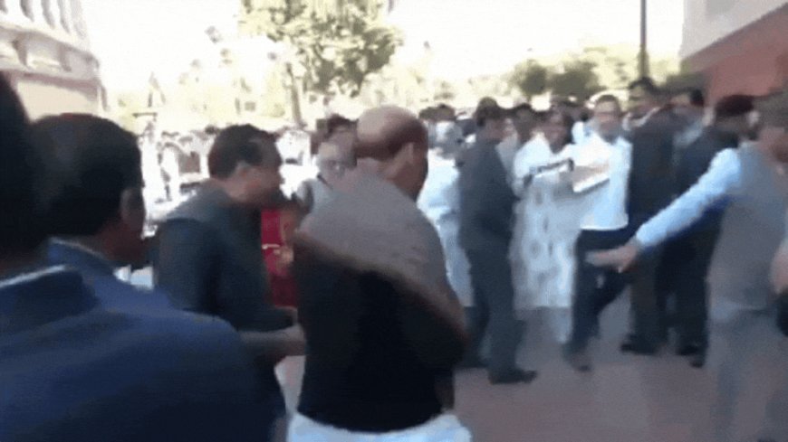 Watch: Rahul Gandhi hands Tiranga to Rajnath Singh during Congress protest on Adani