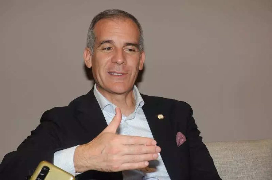 US envoy expresses concern over persecution of Hindus & other minorities in Bangladesh