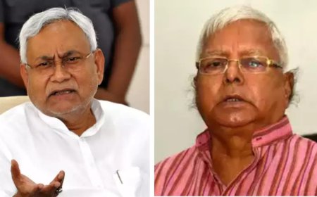 'Kya bol rahe hain?': Bihar CM Nitish Kumar reacts to Lalu's INDIA bloc invite