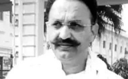 Give medical, probe reports on Mukhtar Ansari's death to his son: SC to UP