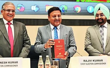 Poll roll updation transparent, no arbitrary changes, says EC