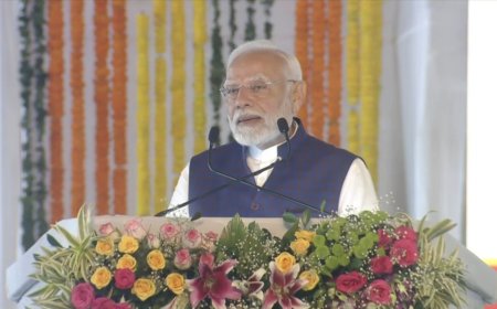 'Service of  people of Andhra our resolve': PM Modi after inauguration of projects worth Rs 2 lakh crore in Visakhapatnam