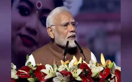 ‘Future does not lie in war, but in Buddha’: PM Modi at Pravasi Bharatiya Divas