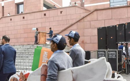 BJP, Congress continue occupying Lutyens Zone bungalows even after building HQ & getting land