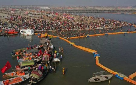 Maha Kumbh: Railway s' 24x7 war room to track crores of devotees