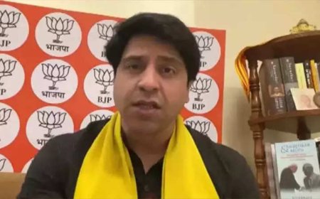 BJP spokesperson Shehzad Poonawalla apologises for controversial remarks on AAP MLA's surname