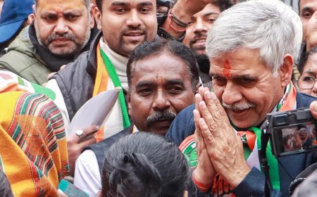 Eye on polls: Sandeep Dikshit slams AAP for air, water pollution in Delhi