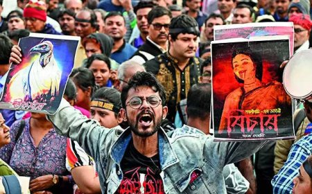 Larger conspiracy involved, hang others too with Roy: Victim’s kin