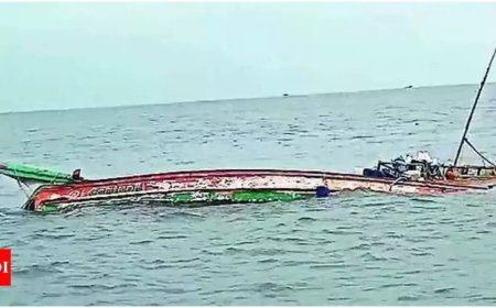 3 dead, 4 missing as boat capsizes in Ganga in Bihar's Katihar