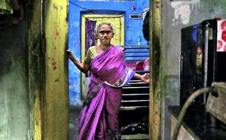 Ex-principal, cops draw court fire over RG Kar rape-murder