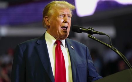 Donald Trump wants to plant US flag on Mars