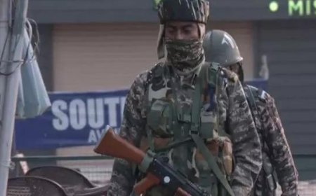 Kirti Chakra for Major, slain Naik for J&K anti-terror ops