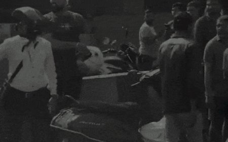 Watch: Maharashtra deputy CM Eknath Shinde stops convoy to help injured biker