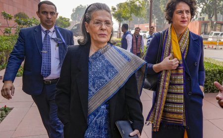 Priyanka Gandhi defends Sonia Gandhi over ‘poor thing’ remark on President Murmu