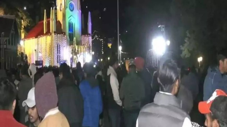 Shimla's historic Ridge witnesses subdued yet joyful New Year celebrations amidst national mourning