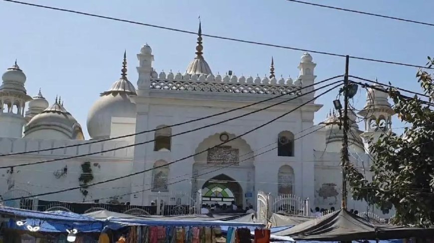 Aligarh's Jama Masjid built on site of ancient temples, claims RTI activist; files petition